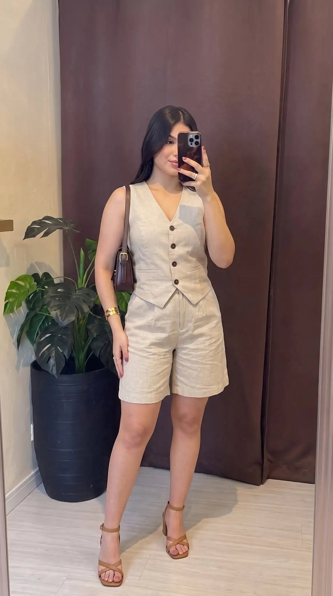Chic Linen Duo Vest & Shorts