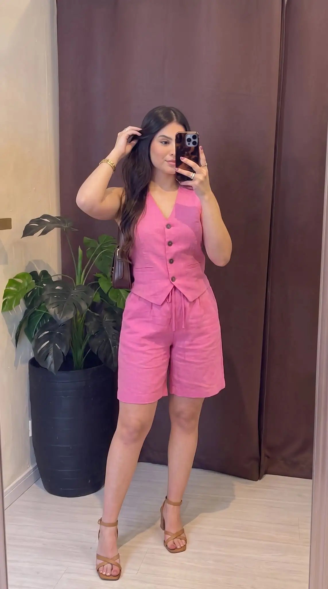 Chic Linen Duo Vest & Shorts